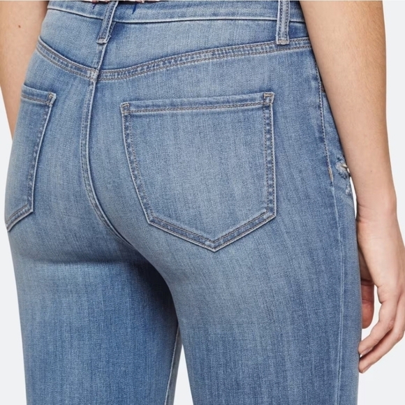 NWOT Eunina Stretch Aliyah Flares - 27 - Picture 3 of 11